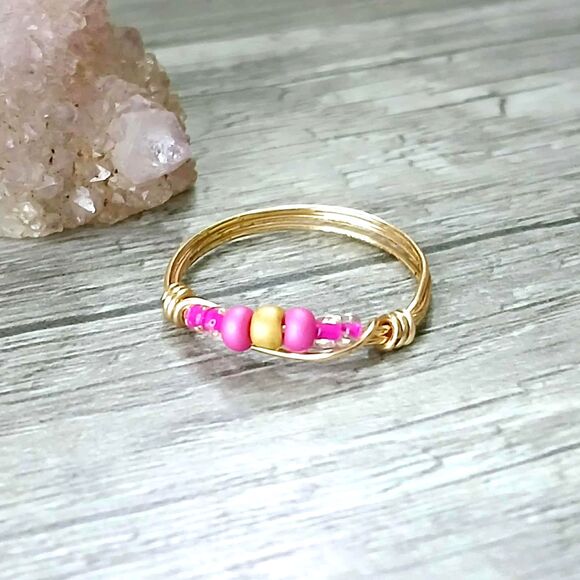 Dainty Stackable Beaded Ring, Wire Wrapped, Minimalist Jewelry, Size 8 - Picture 1 of 2